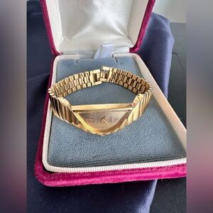 Vintage Seiko Half Moon Gold Tone Watch – Rare